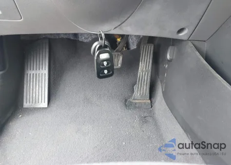 2013 Hyundai Elantra Gls from USA, damaged, VIN 5NPDH4AE4DH389021